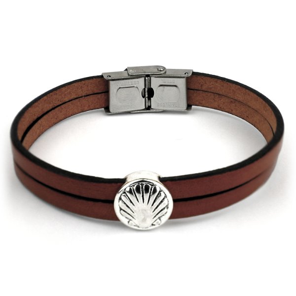 Leather-Metal Bracelet Melide with a small St. James Scallop Shell